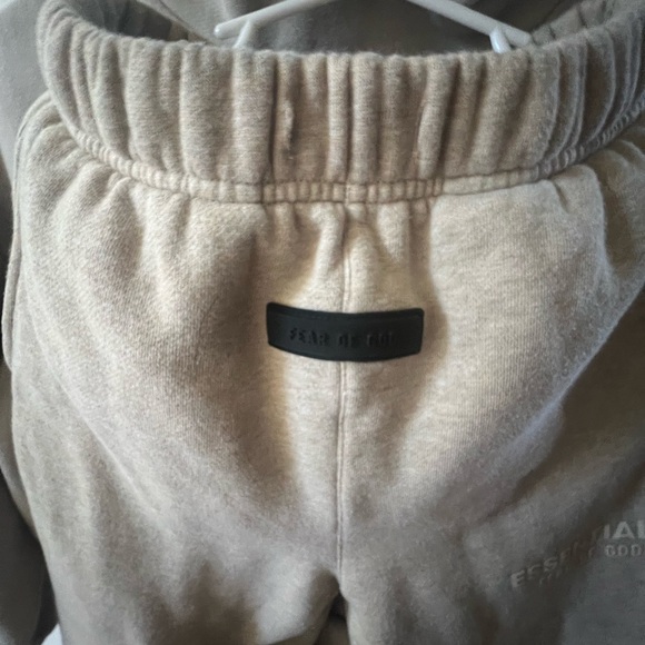 Kids Fear of God Unisex Sweatsuit Set - Picture 5 of 6